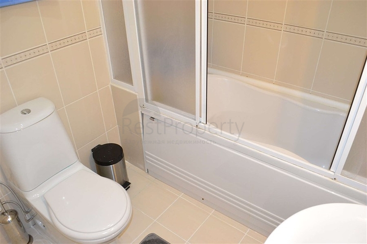 غرفتين وصالة مفروشة - قريبة من شاطئ البحر 