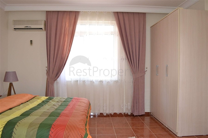 غرفتين وصالة مفروشة - قريبة من شاطئ البحر 