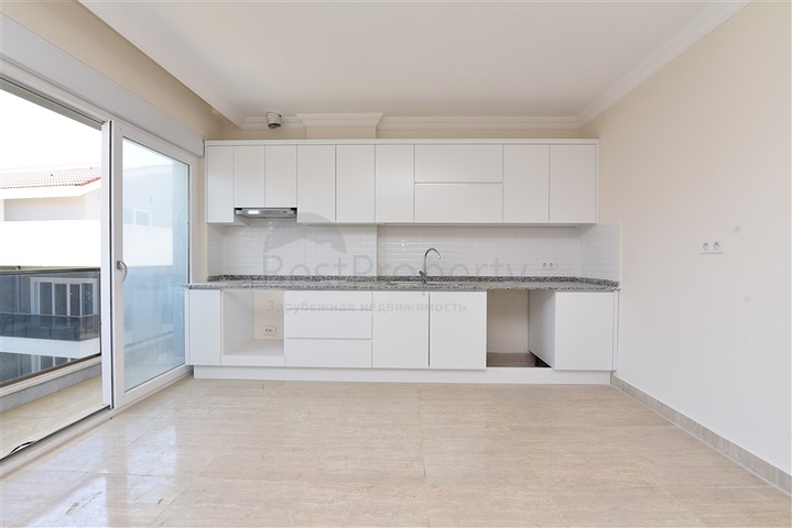 دوبلكس عائلية واسعة , ضمن مجمع خمس نجوم في منطقة اوبا الراقية