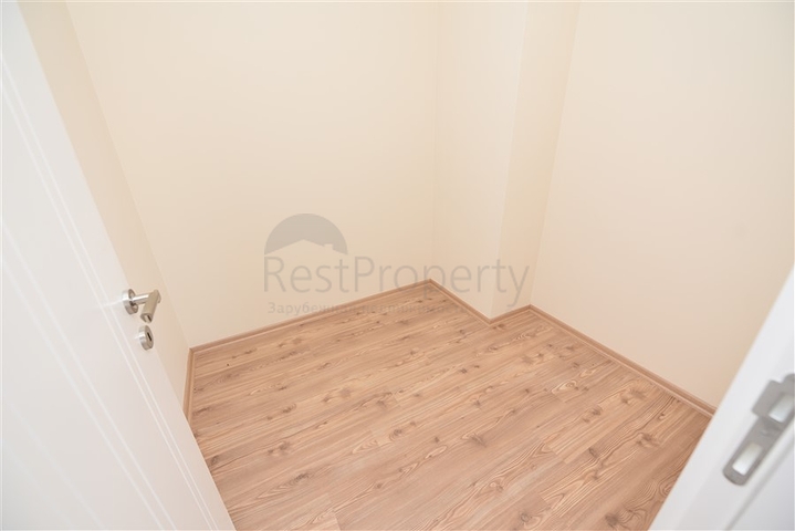 دوبلكس عائلية واسعة , ضمن مجمع خمس نجوم في منطقة اوبا الراقية