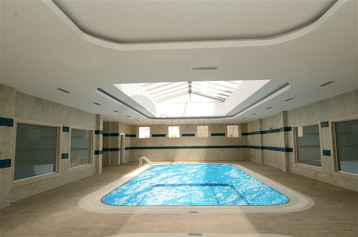 دوبلكس عائلية واسعة , ضمن مجمع خمس نجوم في منطقة اوبا الراقية