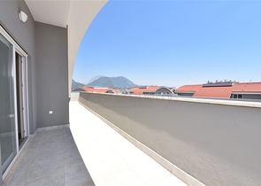 دوبلكس عائلية واسعة , ضمن مجمع خمس نجوم في منطقة اوبا الراقية