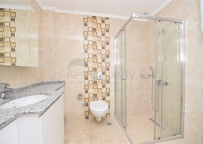 دوبلكس عائلية واسعة , ضمن مجمع خمس نجوم في منطقة اوبا الراقية