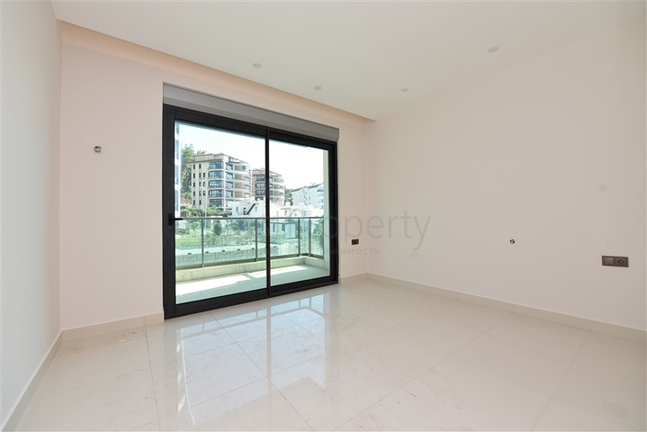 دوبلكس باطلالة مفتوحة ضمن مجمع حديث في كارجي جاك 