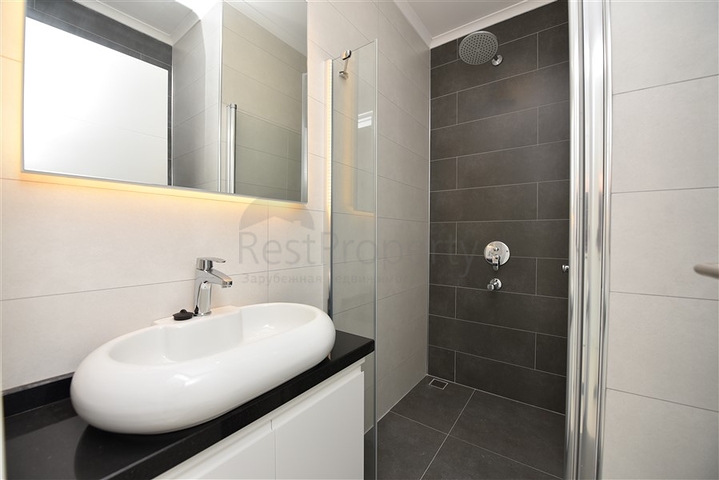 دوبلكس باطلالة مفتوحة ضمن مجمع حديث في كارجي جاك 