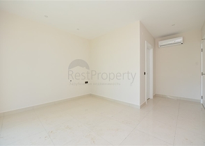 دوبلكس باطلالة مفتوحة ضمن مجمع حديث في كارجي جاك 