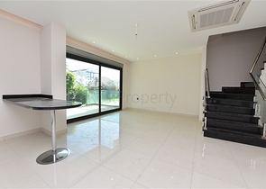 دوبلكس باطلالة مفتوحة ضمن مجمع حديث في كارجي جاك 