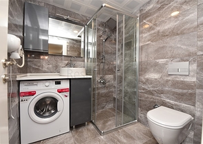 غرفة نوم وصالة مؤثثة في منطقة مركزية في اوبا 