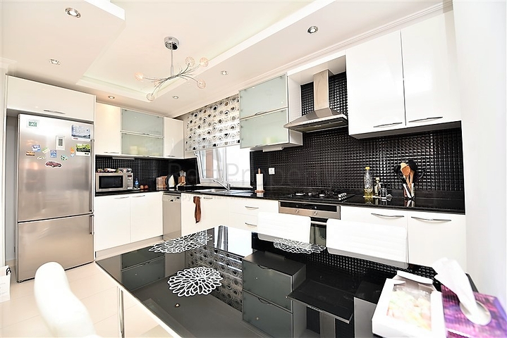 دوبلكس مؤثثة ضمن مجمع سكني متكامل في افسلار 