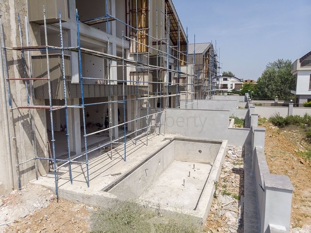 مشروع استثماري لفيلات في كونيالتي أنطاليا