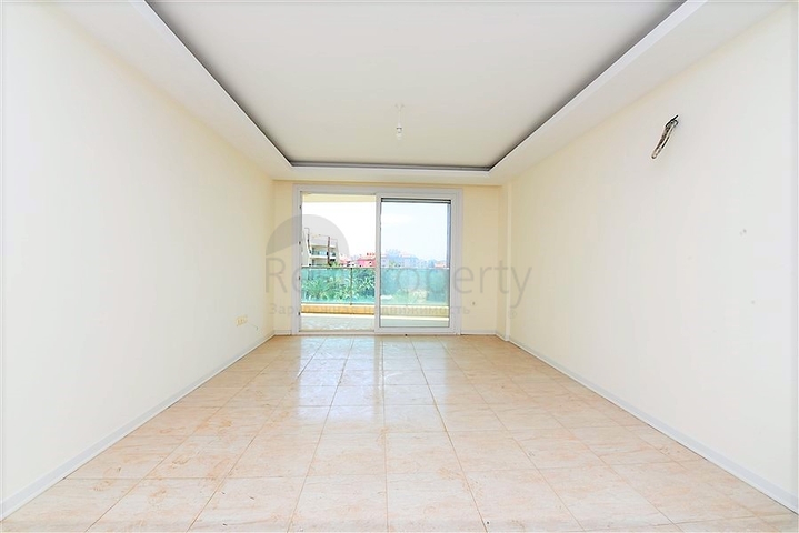 شقة غرفة وصالة ضمن مجمع فاخر في اوبا -الانيا 