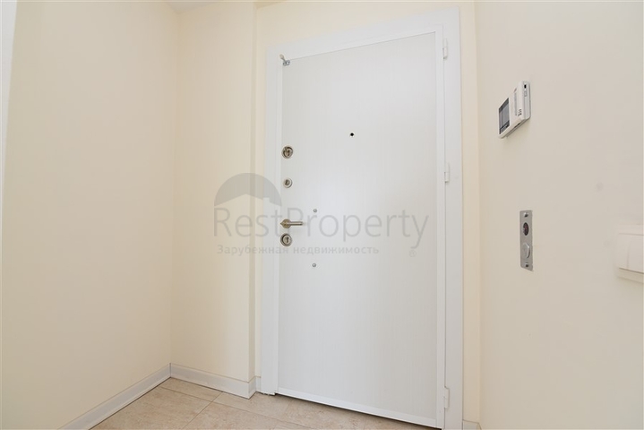 شقة غرفة وصالة ضمن مجمع فاخر في اوبا -الانيا 