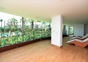 شقة غرفة وصالة ضمن مجمع فاخر في اوبا -الانيا 