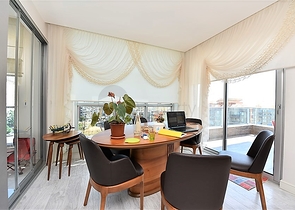 شقة عائلية واسعة من تصميم خمس غرف نوم وصالة - مؤثثة - في توسمور - الانيا 