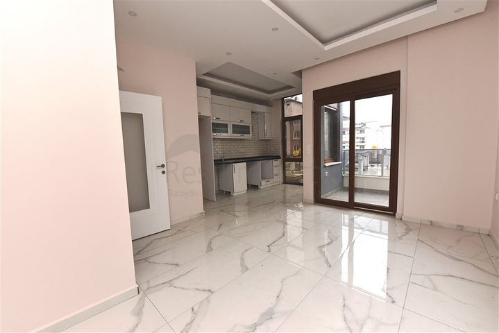 على مسافة خطوات من شاطئ البحر -مجمع سكني جديد في مركز الانيا 