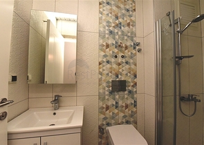 على مسافة خطوات من شاطئ البحر -مجمع سكني جديد في مركز الانيا 