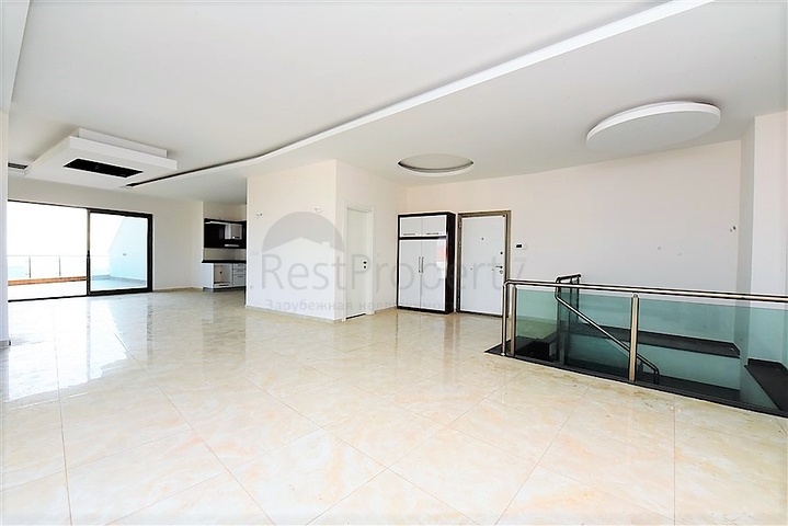 اطلالة بحرية ساحر- تراس واسع - دوبلكس غرفتين وصالة ضمن مجمع خمس نجوم في مهموتلار - الانيا 