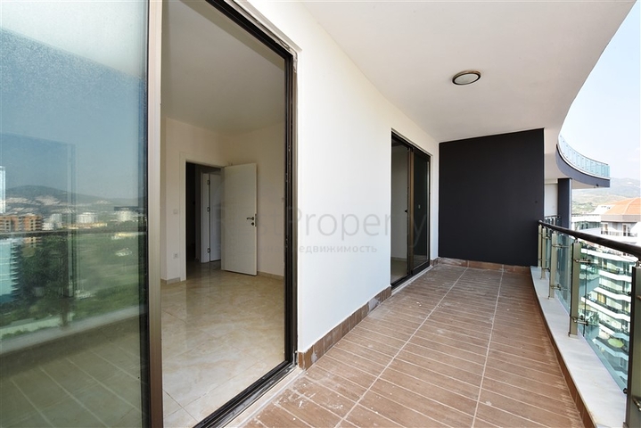 اطلالة بحرية ساحر- تراس واسع - دوبلكس غرفتين وصالة ضمن مجمع خمس نجوم في مهموتلار - الانيا 