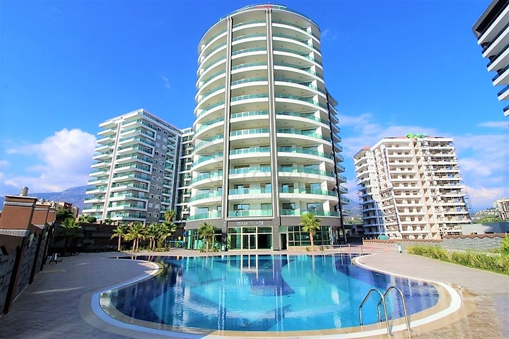 اطلالة بحرية ساحر- تراس واسع - دوبلكس غرفتين وصالة ضمن مجمع خمس نجوم في مهموتلار - الانيا 