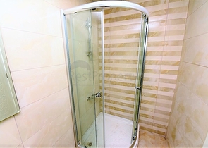 اطلالة بحرية ساحر- تراس واسع - دوبلكس غرفتين وصالة ضمن مجمع خمس نجوم في مهموتلار - الانيا 