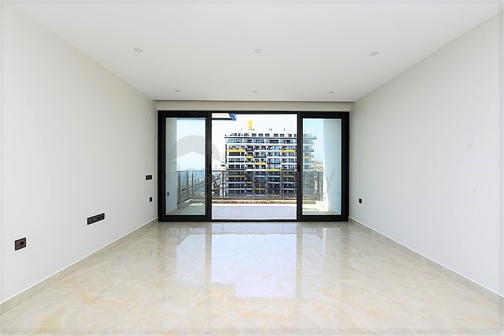 اطلالة بحرية مباشرة -شقة من تصميم غرفة وصالة ضمن مجمع سكني حديث في مهموتلار - الانيا 