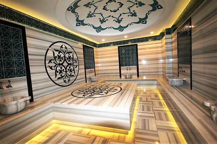 اطلالة بحرية مباشرة -شقة من تصميم غرفة وصالة ضمن مجمع سكني حديث في مهموتلار - الانيا 