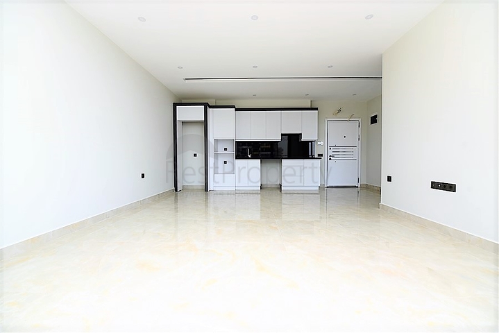 اطلالة بحرية مباشرة -شقة من تصميم غرفة وصالة ضمن مجمع سكني حديث في مهموتلار - الانيا 