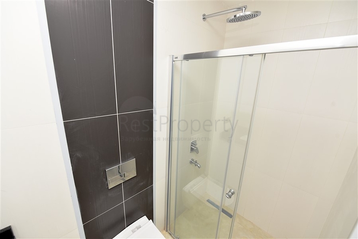 اطلالة بحرية مباشرة -شقة من تصميم غرفة وصالة ضمن مجمع سكني حديث في مهموتلار - الانيا 