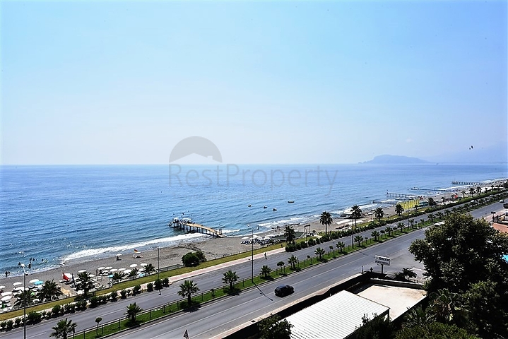 اطلالة بحرية مباشرة -شقة من تصميم غرفة وصالة ضمن مجمع سكني حديث في مهموتلار - الانيا 