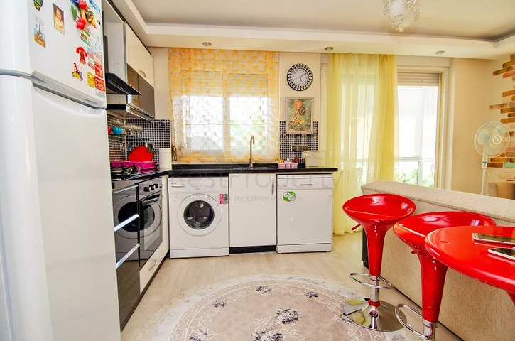 شقة بغرفة نوم واحدة مع أثاث في ليمان كونيالتي أنطاليا