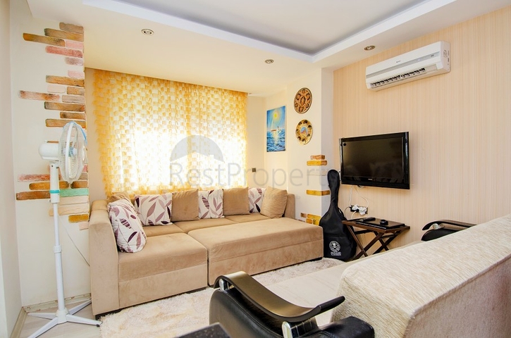 شقة بغرفة نوم واحدة مع أثاث في ليمان كونيالتي أنطاليا