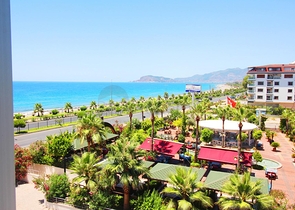 اطلالة بحر مباشرة - غرفة نوم وصالة مؤثثة في كاستل - الانيا 