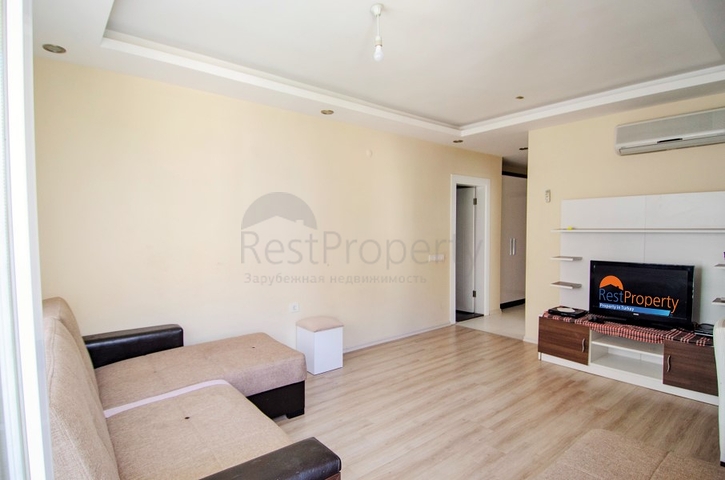 شقة بغرفة نوم واحدة في مجمع في كونيالتي