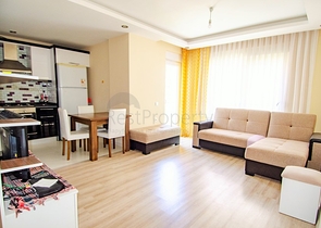 شقة بغرفة نوم واحدة في مجمع في كونيالتي