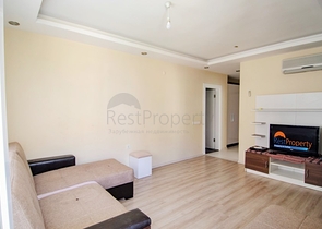 شقة بغرفة نوم واحدة في مجمع في كونيالتي