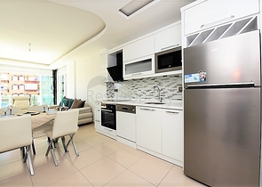 غرفة وصالة مؤثثة ضمن مجمع خمس نجوم في توسمور - الانيا 