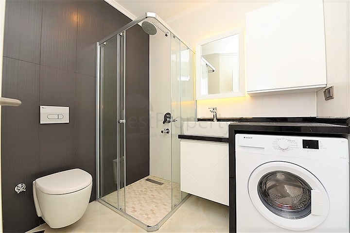 اطلالة بحرية مباشرة - شقة غرفة نوم وصالة ضمن مجمع سكني فخم  في مهموتلار - الانيا 