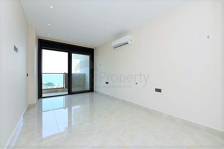 اطلالة بحرية مباشرة - شقة غرفة نوم وصالة ضمن مجمع سكني فخم  في مهموتلار - الانيا 