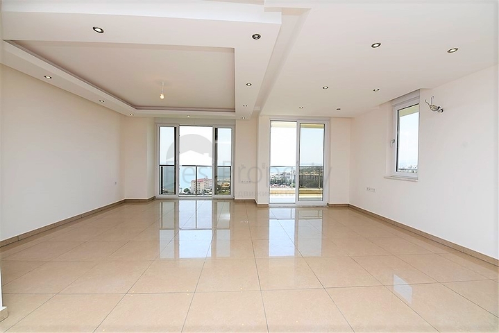 اطلالة بحرية ساحرة - شقق واسعة شمن مجمع حديث في كوناكله / الانيا