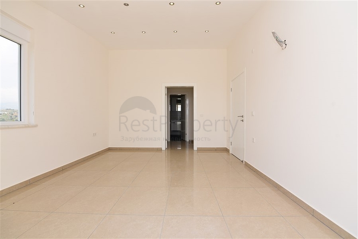 اطلالة بحرية ساحرة - شقق واسعة شمن مجمع حديث في كوناكله / الانيا