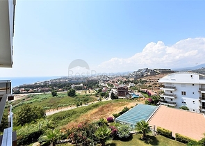 اطلالة بحرية ساحرة - شقق واسعة شمن مجمع حديث في كوناكله / الانيا