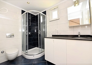 اطلالة بحرية ساحرة - شقق واسعة شمن مجمع حديث في كوناكله / الانيا