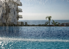 اطلالة بحرية ساحرة - شقق واسعة شمن مجمع حديث في كوناكله / الانيا