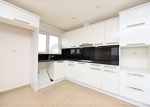 اطلالة بحرية ساحرة - شقق واسعة شمن مجمع حديث في كوناكله / الانيا