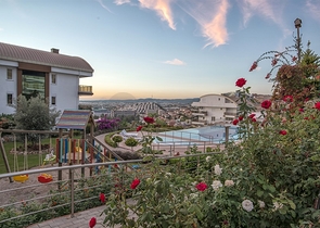 اطلالة بحرية ساحرة - شقق واسعة شمن مجمع حديث في كوناكله / الانيا