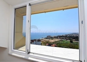 اطلالة بحرية ساحرة - شقق واسعة شمن مجمع حديث في كوناكله / الانيا