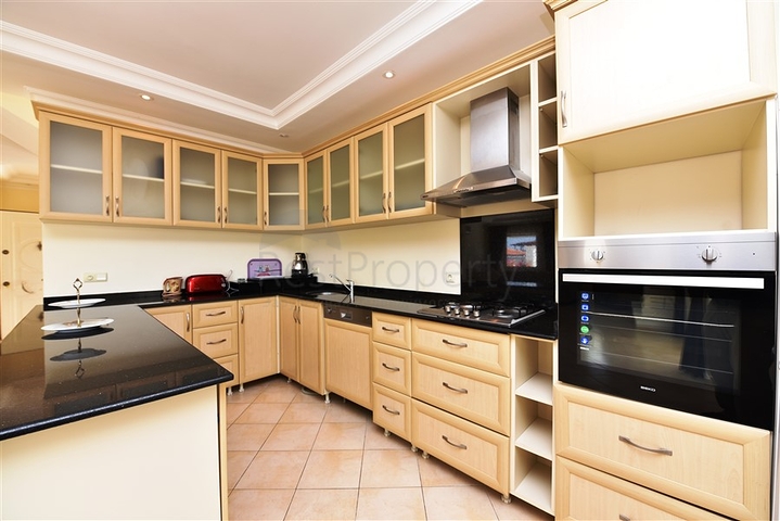 فيلا مستقلة مع مسبح خاص - اطلالة بحر - في كارجي جاك / الانيا 