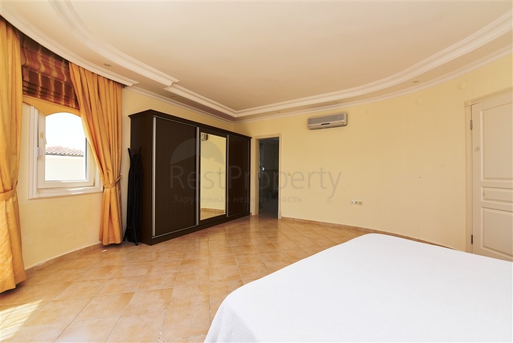 فيلا مستقلة مع مسبح خاص - اطلالة بحر - في كارجي جاك / الانيا 