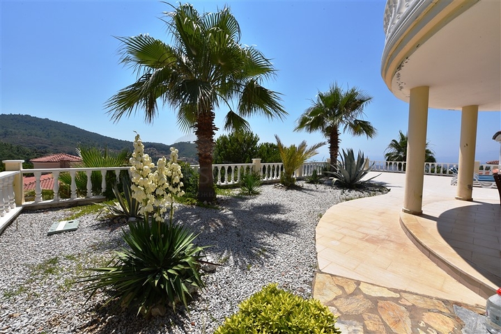 فيلا مستقلة مع مسبح خاص - اطلالة بحر - في كارجي جاك / الانيا 