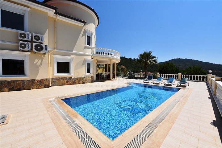 فيلا مستقلة مع مسبح خاص - اطلالة بحر - في كارجي جاك / الانيا 